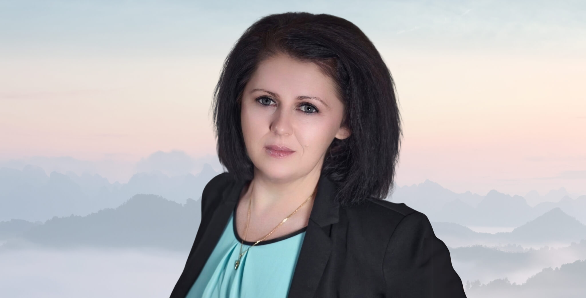 Julie - Kartenlegen - Medium - Hellsehen ohne Hilfsmittel - Energieübertragung