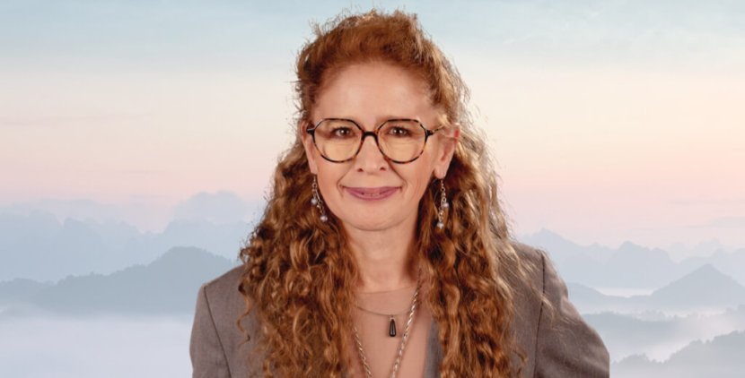 Mona - Energiearbeit - Wahrsagen - Karma-Analyse - Auralesen - Tierkommunikation