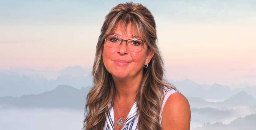 Martina - Karma-Analyse - Partnerschaft und Liebe - Pendeln - Hellsehen - Orakel
