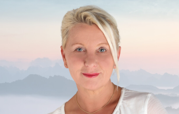Sonia Sophia - Zukunftsprognosen - Tarot - Kartenlegen - Lenormand - Partnerschaft und Liebe